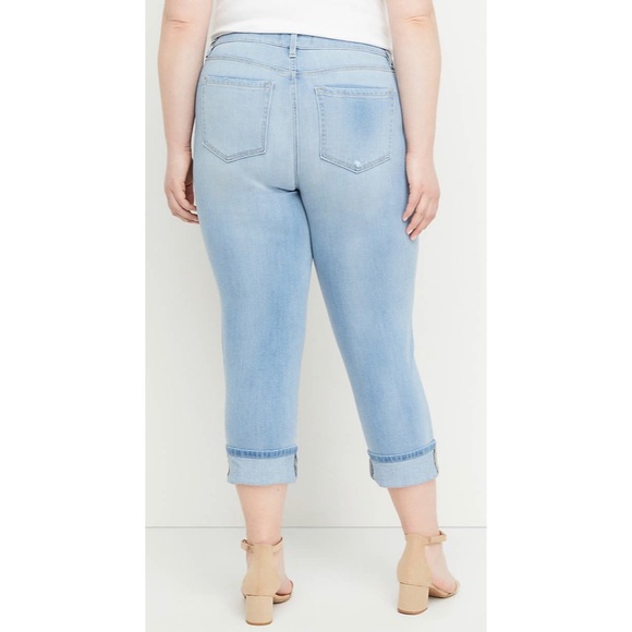 Lane Bryant Crop embellished Jean NWT - Picture 2 of 4